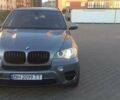 Сірий БМВ Х5, об'ємом двигуна 2.98 л та пробігом 163 тис. км за 14500 $, фото 1 на Automoto.ua