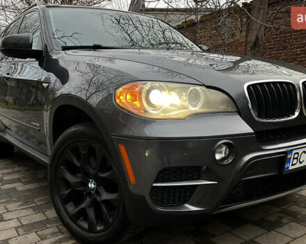 Серый БМВ Х5, объемом двигателя 2.98 л и пробегом 239 тыс. км за 12700 $, фото 2 на Automoto.ua