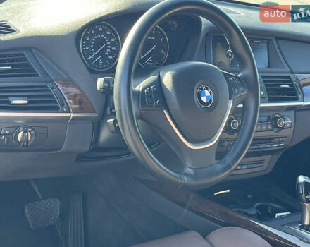 Серый БМВ Х5, объемом двигателя 3 л и пробегом 328 тыс. км за 16999 $, фото 20 на Automoto.ua