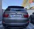 Серый БМВ Х5, объемом двигателя 3 л и пробегом 153 тыс. км за 16900 $, фото 4 на Automoto.ua