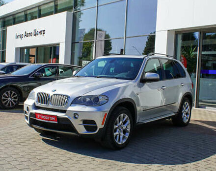 Серый БМВ Х5, объемом двигателя 3 л и пробегом 258 тыс. км за 12950 $, фото 2 на Automoto.ua