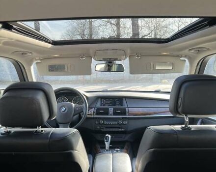 Серый БМВ Х5, объемом двигателя 3 л и пробегом 218 тыс. км за 18600 $, фото 17 на Automoto.ua