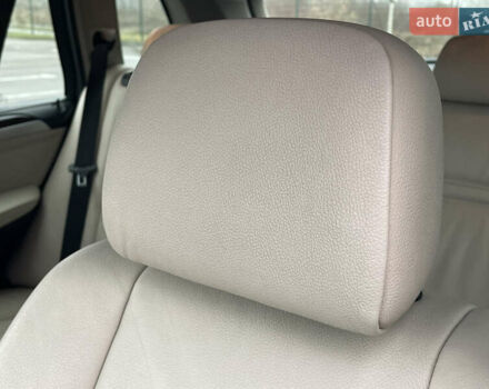 Сірий БМВ Х5, об'ємом двигуна 3 л та пробігом 285 тис. км за 15600 $, фото 29 на Automoto.ua