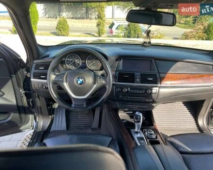 БМВ Х5 2012 в Жмеренке на Automoto.ua Серый БМВ Х5, объемом двигателя 3 л и пробегом 285 тыс. км за 17000 $, фото 47 на Automoto.ua