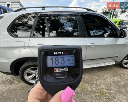 Серый БМВ Х5, объемом двигателя 3 л и пробегом 205 тыс. км за 18200 $, фото 22 на Automoto.ua