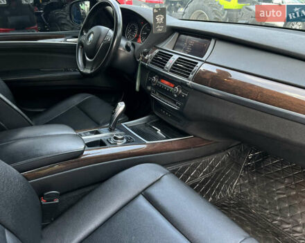Серый БМВ Х5, объемом двигателя 3 л и пробегом 205 тыс. км за 18200 $, фото 8 на Automoto.ua