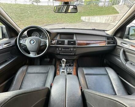 Серый БМВ Х5, объемом двигателя 3 л и пробегом 213 тыс. км за 20900 $, фото 15 на Automoto.ua