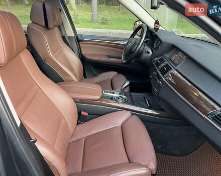 Серый БМВ Х5, объемом двигателя 2.98 л и пробегом 215 тыс. км за 11900 $, фото 30 на Automoto.ua