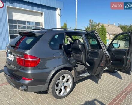 БМВ Х5 2012 в Жмеренке на Automoto.ua Серый БМВ Х5, объемом двигателя 3 л и пробегом 285 тыс. км за 17000 $, фото 35 на Automoto.ua