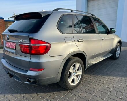 Серый БМВ Х5, объемом двигателя 3 л и пробегом 280 тыс. км за 13499 $, фото 2 на Automoto.ua