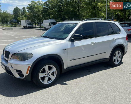 Серый БМВ Х5, объемом двигателя 2.98 л и пробегом 285 тыс. км за 15999 $, фото 16 на Automoto.ua