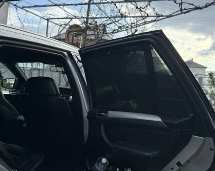 БМВ Х5 2012 в Черновцах на Automoto.ua Серый БМВ Х5, объемом двигателя 3 л и пробегом 300 тыс. км за 20700 $, фото 23 на Automoto.ua