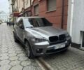 Серый БМВ Х5, объемом двигателя 3 л и пробегом 200 тыс. км за 17999 $, фото 1 на Automoto.ua