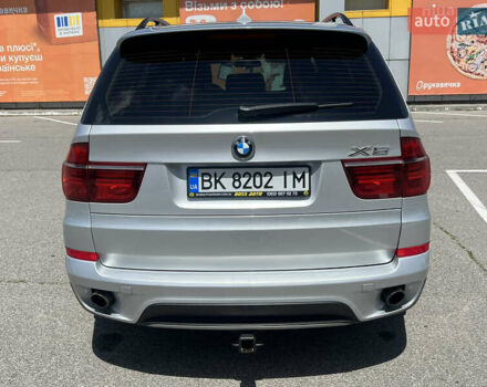 Серый БМВ Х5, объемом двигателя 2.98 л и пробегом 285 тыс. км за 15999 $, фото 9 на Automoto.ua
