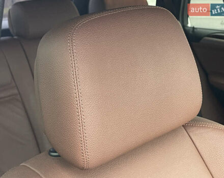 Серый БМВ Х5, объемом двигателя 3 л и пробегом 328 тыс. км за 16950 $, фото 48 на Automoto.ua