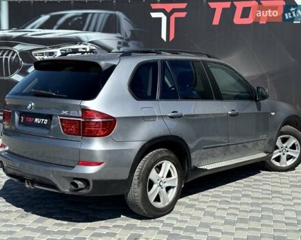Серый БМВ Х5, объемом двигателя 3 л и пробегом 253 тыс. км за 15700 $, фото 15 на Automoto.ua
