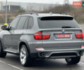 Серый БМВ Х5, объемом двигателя 3 л и пробегом 328 тыс. км за 16950 $, фото 15 на Automoto.ua