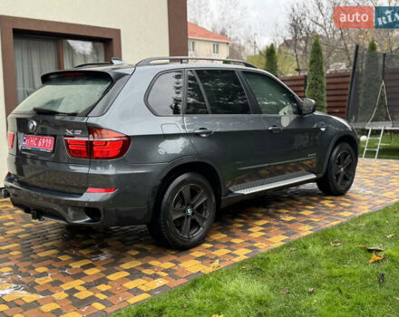 Серый БМВ Х5, объемом двигателя 3 л и пробегом 228 тыс. км за 16700 $, фото 4 на Automoto.ua