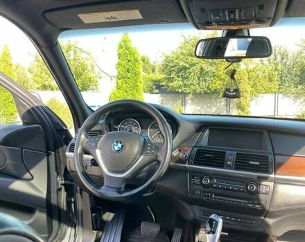 БМВ Х5 2012 в Жмеренке на Automoto.ua Серый БМВ Х5, объемом двигателя 3 л и пробегом 285 тыс. км за 17000 $, фото 30 на Automoto.ua