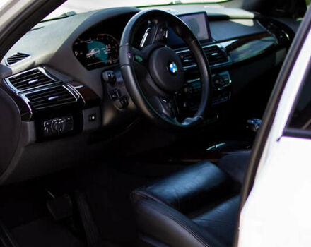 Сірий БМВ Х5, об'ємом двигуна 2.99 л та пробігом 170 тис. км за 26000 $, фото 18 на Automoto.ua