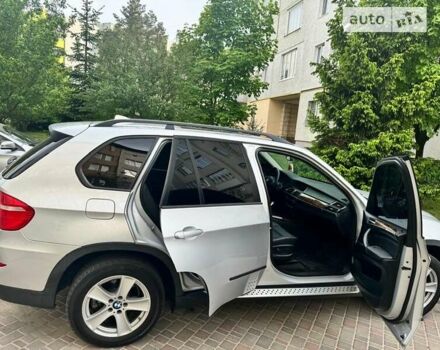 Сірий БМВ Х5, об'ємом двигуна 3 л та пробігом 115 тис. км за 17900 $, фото 2 на Automoto.ua