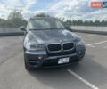 Серый БМВ Х5, объемом двигателя 3 л и пробегом 220 тыс. км за 16500 $, фото 1 на Automoto.ua