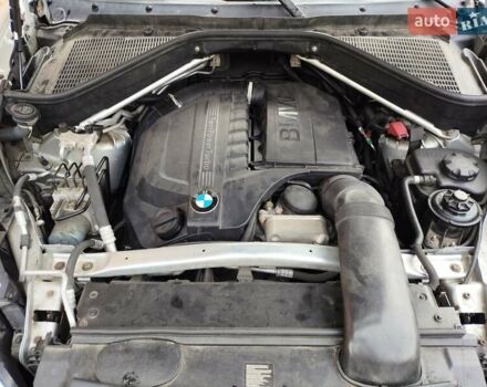 Серый БМВ Х5, объемом двигателя 2.98 л и пробегом 267 тыс. км за 15000 $, фото 19 на Automoto.ua