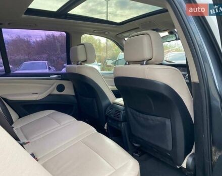 Серый БМВ Х5, объемом двигателя 2.98 л и пробегом 324 тыс. км за 12900 $, фото 22 на Automoto.ua