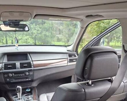 Серый БМВ Х5, объемом двигателя 3 л и пробегом 220 тыс. км за 17500 $, фото 25 на Automoto.ua