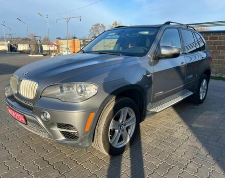 Серый БМВ Х5, объемом двигателя 3 л и пробегом 280 тыс. км за 13499 $, фото 1 на Automoto.ua