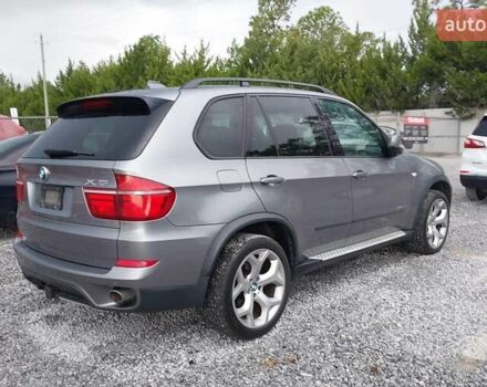 Серый БМВ Х5, объемом двигателя 3.01 л и пробегом 192 тыс. км за 10000 $, фото 4 на Automoto.ua