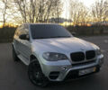 Сірий БМВ Х5, об'ємом двигуна 3 л та пробігом 258 тис. км за 18000 $, фото 1 на Automoto.ua