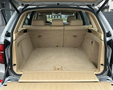 Серый БМВ Х5, объемом двигателя 3.01 л и пробегом 274 тыс. км за 12999 $, фото 17 на Automoto.ua