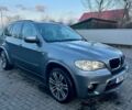 Серый БМВ Х5, объемом двигателя 3 л и пробегом 170 тыс. км за 8513 $, фото 1 на Automoto.ua