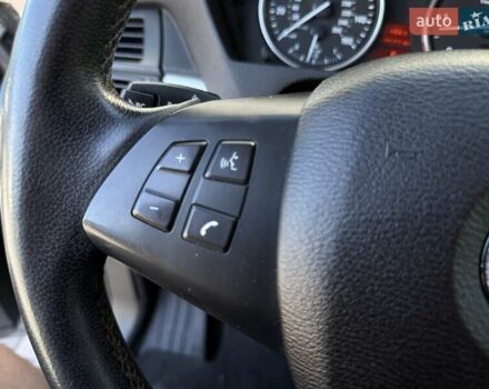 Серый БМВ Х5, объемом двигателя 3 л и пробегом 253 тыс. км за 15800 $, фото 40 на Automoto.ua