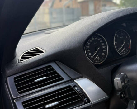 БМВ Х5 2012 в Черновцах на Automoto.ua Серый БМВ Х5, объемом двигателя 3 л и пробегом 300 тыс. км за 20700 $, фото 25 на Automoto.ua