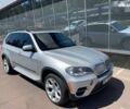Серый БМВ Х5, объемом двигателя 3 л и пробегом 257 тыс. км за 19699 $, фото 1 на Automoto.ua