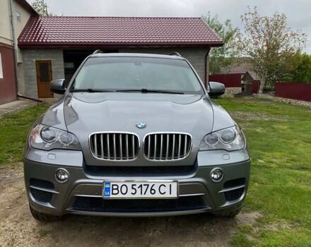 БМВ Х5 2012 у Тернополі на Automoto.ua Сірий БМВ Х5, об'ємом двигуна 2.99 л та пробігом 178 тис. км за 17000 $, фото 1 на Automoto.ua