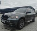 Сірий БМВ Х5, об'ємом двигуна 3 л та пробігом 360 тис. км за 15500 $, фото 1 на Automoto.ua
