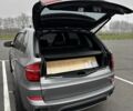 Серый БМВ Х5, объемом двигателя 3 л и пробегом 194 тыс. км за 16000 $, фото 8 на Automoto.ua