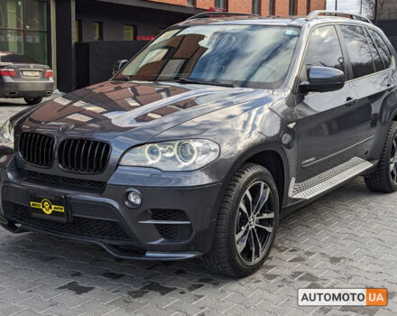 Серый БМВ Х5, объемом двигателя 3 л и пробегом 320 тыс. км за 19800 $, фото 2 на Automoto.ua
