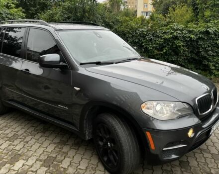 Серый БМВ Х5, объемом двигателя 3 л и пробегом 239 тыс. км за 13200 $, фото 3 на Automoto.ua