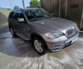 Серый БМВ Х5, объемом двигателя 3 л и пробегом 206 тыс. км за 17999 $, фото 1 на Automoto.ua
