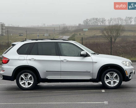 Сірий БМВ Х5, об'ємом двигуна 3 л та пробігом 285 тис. км за 15600 $, фото 5 на Automoto.ua