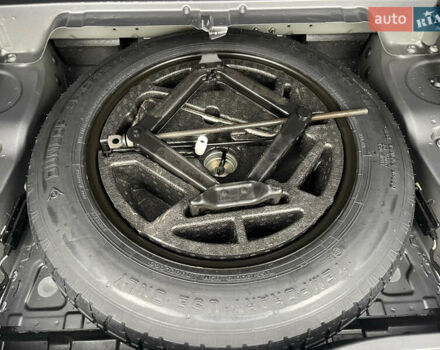 Серый БМВ Х5, объемом двигателя 3 л и пробегом 328 тыс. км за 16950 $, фото 56 на Automoto.ua