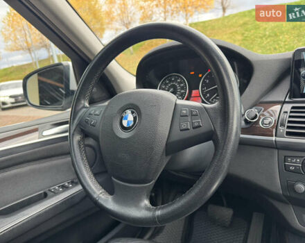 БМВ Х5 2012 в Киеве на Automoto.ua Серый БМВ Х5, объемом двигателя 2.98 л и пробегом 285 тыс. км за 12500 $, фото 32 на Automoto.ua