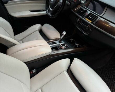 Сірий БМВ Х5, об'ємом двигуна 3 л та пробігом 229 тис. км за 12900 $, фото 20 на Automoto.ua