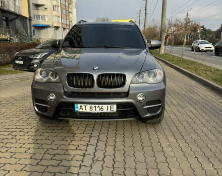 Серый БМВ Х5, объемом двигателя 2.98 л и пробегом 300 тыс. км за 13500 $, фото 1 на Automoto.ua