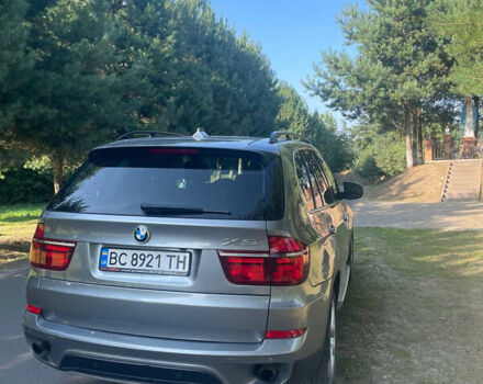 Серый БМВ Х5, объемом двигателя 2.98 л и пробегом 205 тыс. км за 14000 $, фото 1 на Automoto.ua