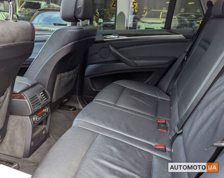 Серый БМВ Х5, объемом двигателя 3 л и пробегом 320 тыс. км за 19800 $, фото 15 на Automoto.ua